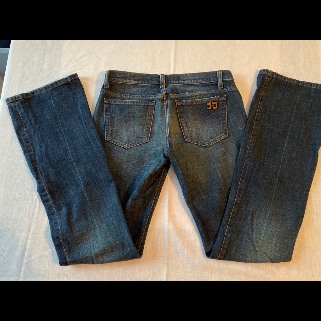 Joe’s Jeans Twiggy 26 Flare 28